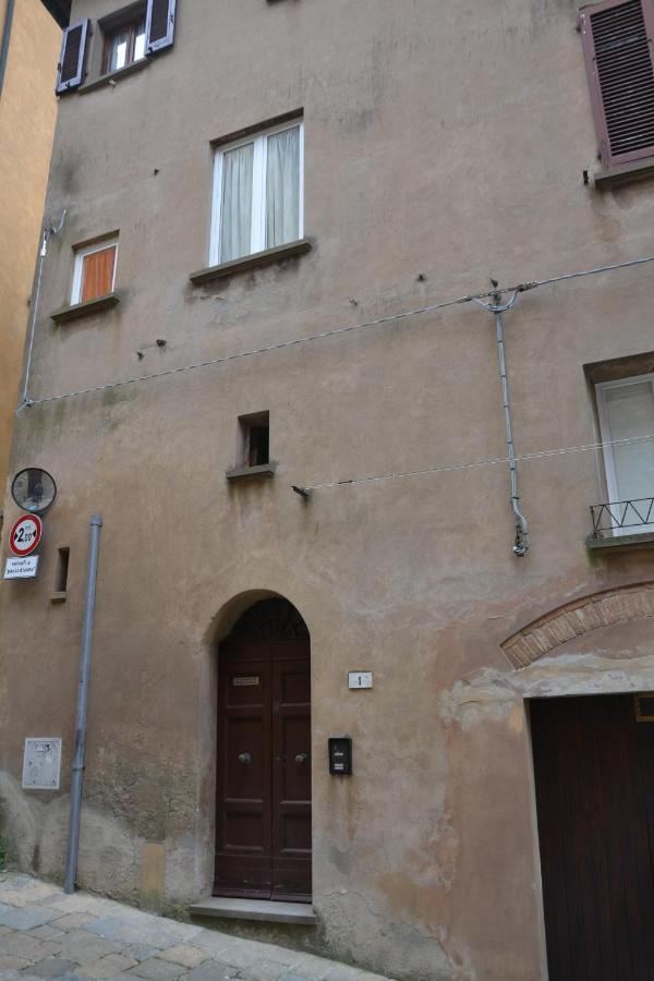 Il Nido Dei Priori Appartement Volterra Buitenkant foto