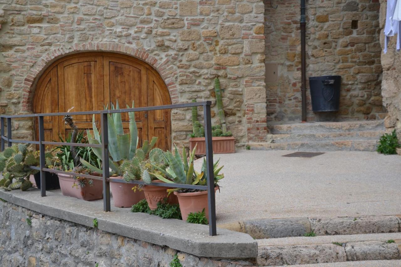 Il Nido Dei Priori Appartement Volterra Buitenkant foto