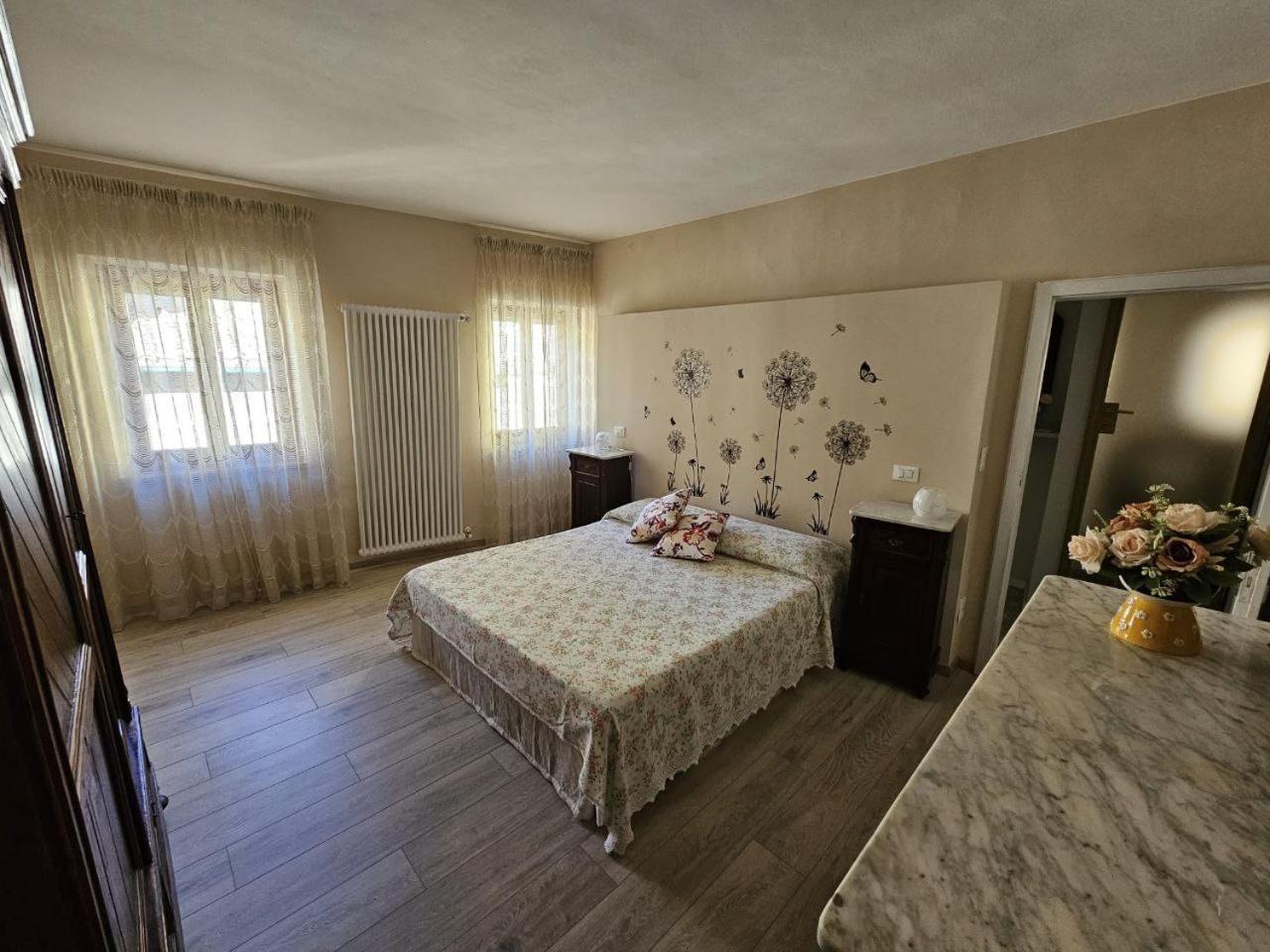 Il Nido Dei Priori Appartement Volterra Buitenkant foto
